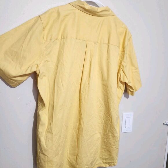 Magellan magshield Men Shirt Size Xl short sleeve yellow light Color       B1 - Picture 3 of 9
